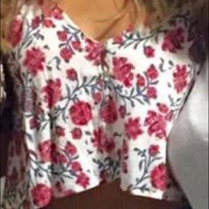 Cotton candy la medium crop with flutter sleeve